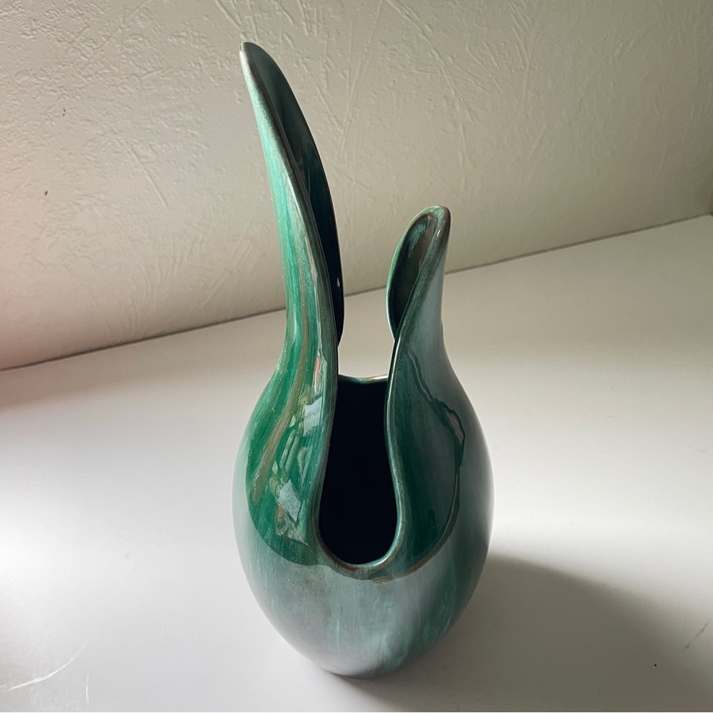 Vintage Blue Mountain Pottery Double Horn Vase Canadian Mid-Century Art Pottery